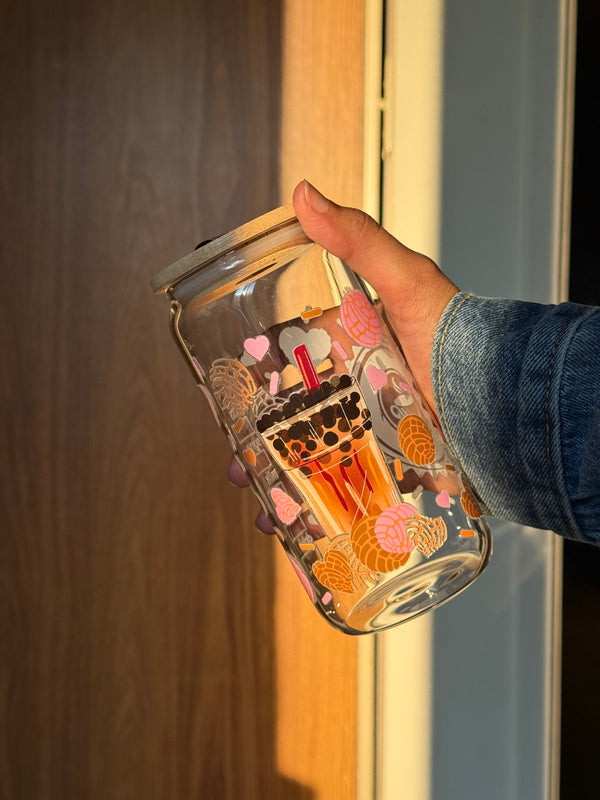 Cafecito y Chisme  | 16oz Glass Tumbler with Decorative Bamboo Lid & Glass Straw
